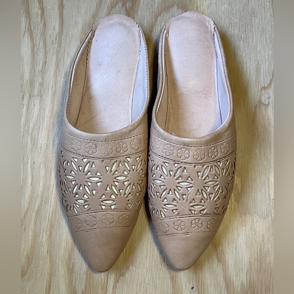 🦙 Fez Shoes MOROCCAN Slippers Camel Tan SIZE 6-6.5 Leather Slipon Flat Handmade